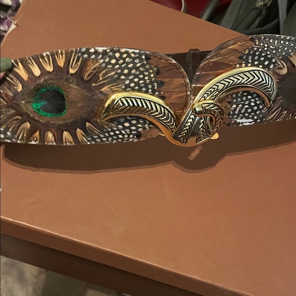 Genuine peacock, feathers ,and leather belt! - Picture 2 of 4